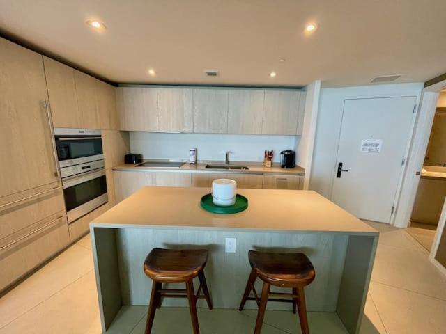 Stay At The Top With Amazing Views By Rent4Us Hollywood Exterior foto