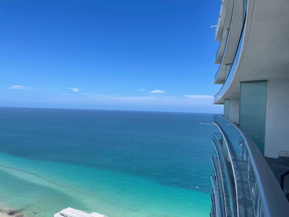 Stay At The Top With Amazing Views By Rent4Us Hollywood Exterior foto